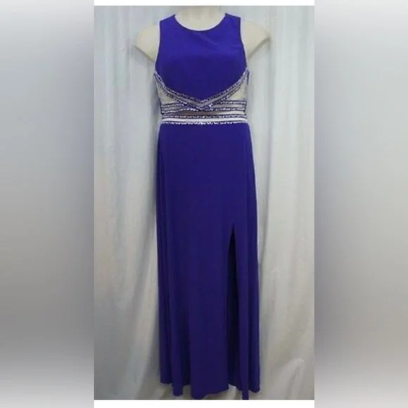 Juniorβs Two Piece Formal Dress Size 1 - Picture 5 of 12